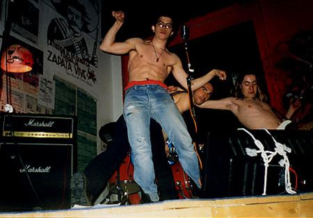Zarrume padano - Pericolo Generico live in Ferrara @ CSA Dazdramir 12.03.1999